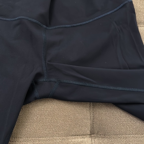 Wunder under lululemon for SoulCycle - Picture 4 of 5